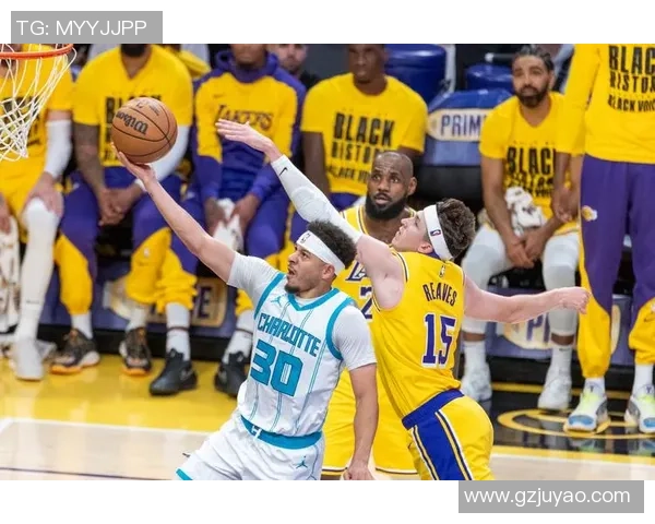 2018年12月7日湖人与黄蜂的精彩对决回顾与赛后分析 2018年12月7日湖人与黄蜂的精彩对决回顾与赛后分析